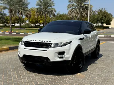 Land Rover Range Rover Evoque SE 2015 - GCC Specs - Excellent Condition