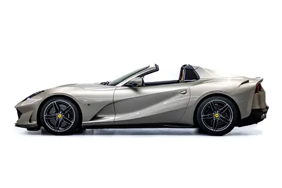 2021 Ferrari 812 照片 4