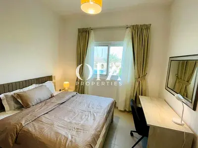 فيلا من 3 غرف نوم | مفروشة | حديقة خاصة | إمكانية استخدام المسبح