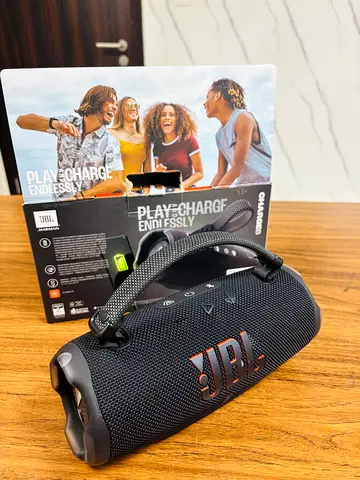 JBL Portable Bluetooth Speaker - With Original Box