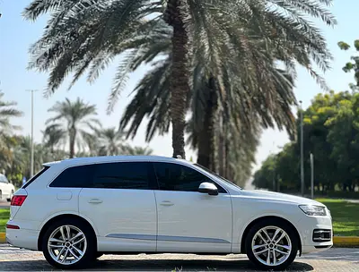 صورة 9 لـ 2016 AUDI Q7