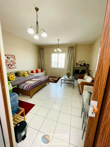 Fully Furnished Studio available in France Cluster