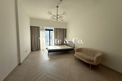 Modern Studio - Pool View - Available Now