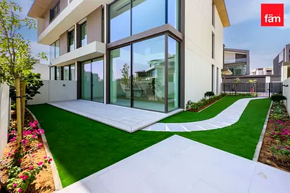 Semidetached Villa| G+2 | Lift| Ready To Move In|