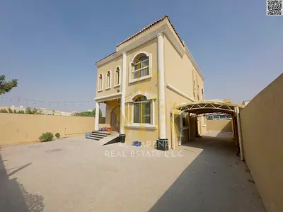 فرصة سكنية مميزة للايجار فيلا  طابقين وروف فاخر راقيه وتشطيبات رائعه وخمات مميزه ومطابقه للجودة العالميه في قلب عجمان منطقة الروضة 1