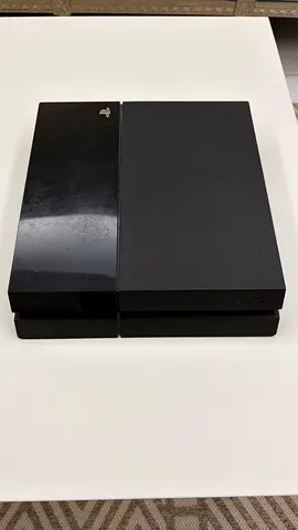 Sony PlayStation 4 (PS4) - Very Good Condition