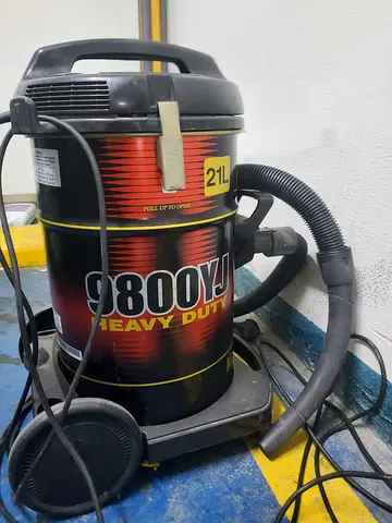 Heavy Duty Vacuum Cleaner 21L