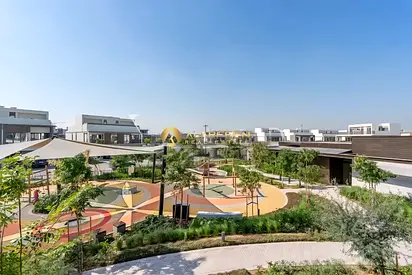 On POOL n Park | Fully Upgraded | SINGLE ROW
