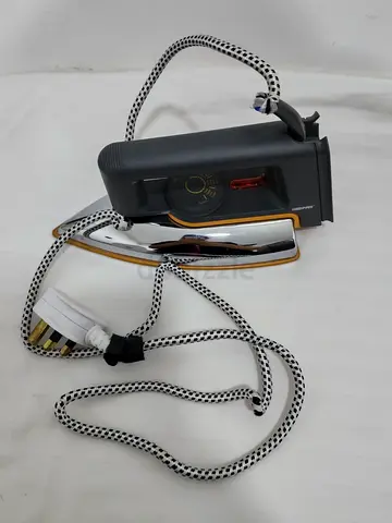 Compact Steam Iron for Efficient Ironing