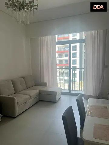 FULLY FURNISHED | COMMUNITY AND POOL VIEWS | HOUSEHOLD APPLIANCES