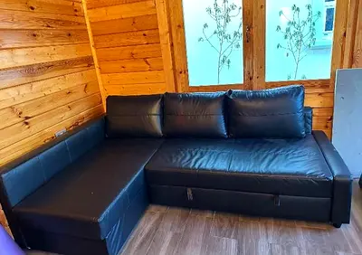 Black Leather Corner Sofa-bed