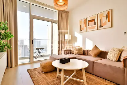 Luxury Living | High Floor | Ready to Move in