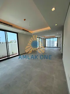 Luxurious Lifestyle| Elite Community| Great layout