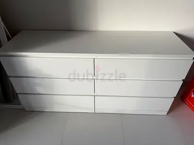 White 6-Drawer Dresser - excellent Condition