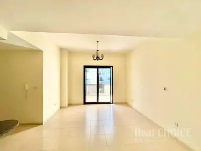 Spacious 3BR | Bright Layout | Family-Friendly
