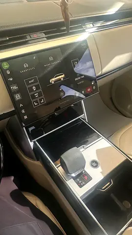 Range rover HSE 2024 رنج روفر (بيع مستعجل)