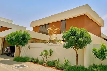 Luxury ready freehold villa near Dubai, 9221 sq ft