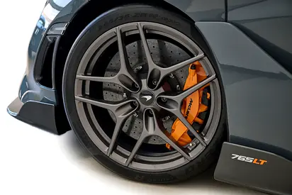 صورة 8 لـ 2022 Mclaren 765LT