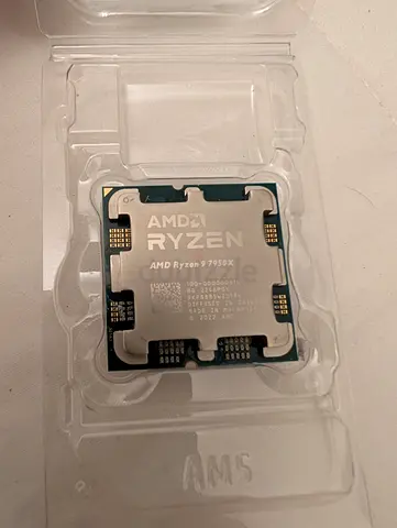 AMD Ryzen 9 7950X