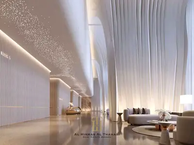 STYLISH FURNITURE - DOWNTOWN - HUGE LAYOUT -ICONIC