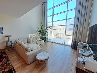Unfurnished Duplex I Huge Terrace I Burj View