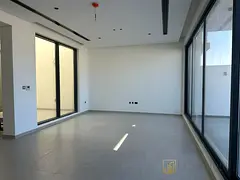 Side Unit | Modern | Brand New