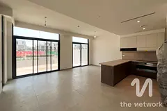Next to Pool | Single row | Brand new