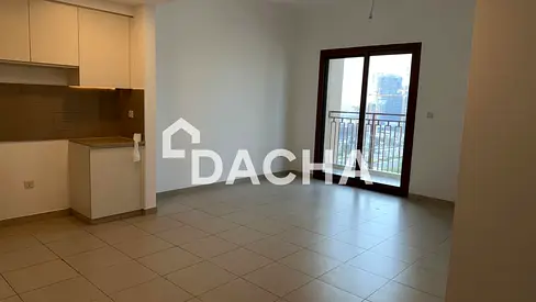 VACANT | Well maintained | 4 Cheques