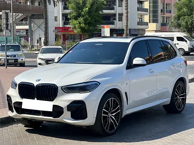 BMW X5 xDrive40i 2023 - GCC Specs - Pristine Condition
