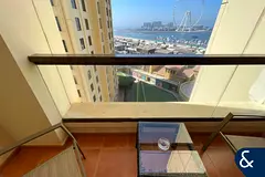 Upgraded 1 bedroom | Furnished | Sea views