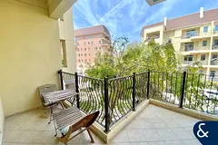 Upgraded | Large Studio | Spacious Layout