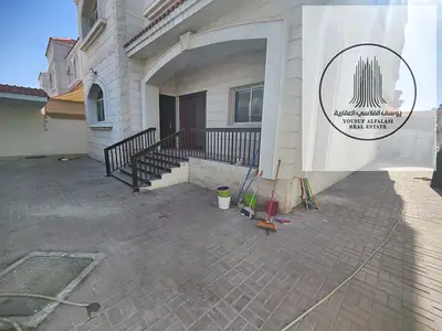 فيلا كورنر 5 غرف وصالة ومجلس 5000 قدم بالمويهات 2