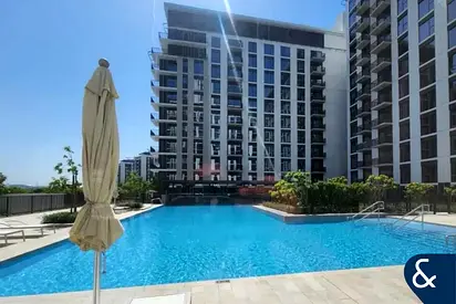 Unfurnished I Balcony I Direct park access