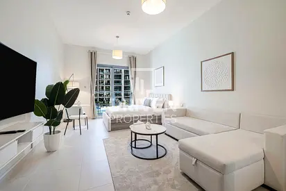 Fully Furnished | Next to Park | Biggest Studio