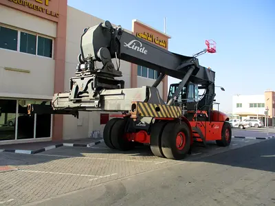 Linde Reach Stacker 2011