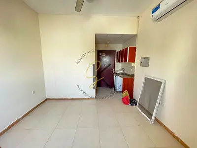 🌟 Affordable Unfurnished Studio Apartment | 450 Sqft | Comfortable Living in Muwailah – Sharjah 🏡✨