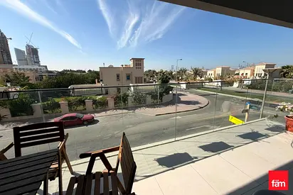Luxurious 1 Bed Plus Maid Room Fully Furnished