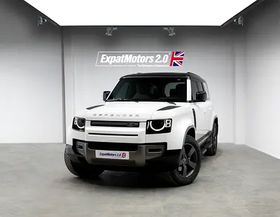 P300 Black Edition • FDSH • Land Rover Warranty 2030 •  GCC