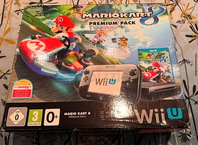 Wii U  Mario kart Deluxe Set