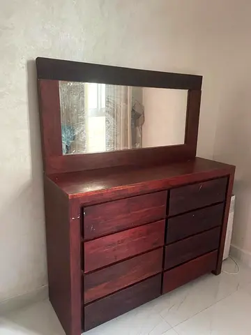 Solid Wood 8-Drawer Dresser with Mirror