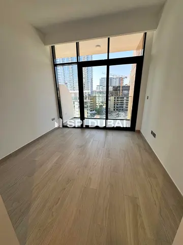 Studio | Balcony | Unfurnished