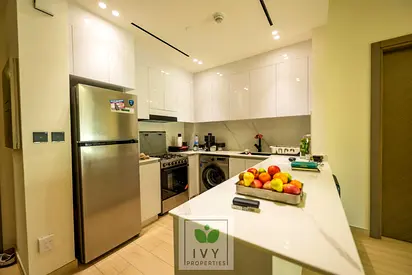 شقة مفروشة بغرفة نوم واحدة | بن غاطي نوفا | إطلالة على المدينة والمسبح