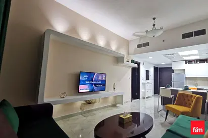 Vacant in April | 800 sqft | Near Circle MAll