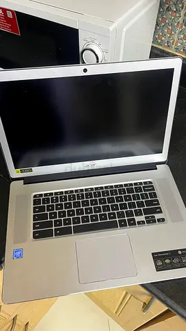 Acer 14-inch laptop (Intel) - good working condition