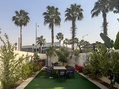 Single Row | Ready to Move in | Luxurious