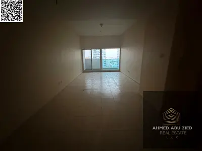 موقع مميز | مسبح | حديقة | باركن | غرفتين نوم ماستر | مساحة ممتازة جدا | بلكون باطلالة | خزائن الحائط  | غرفة خزين | 3 حمام | تكييف مركزي| قريب كورنيش