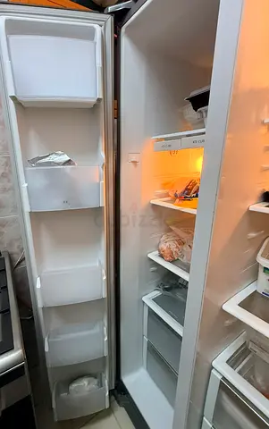 White upright refrigerator with freezer — used, working condition SIEMENS