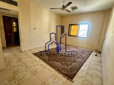 Spacious 1Bhk For family Available in Mujra close to sea view