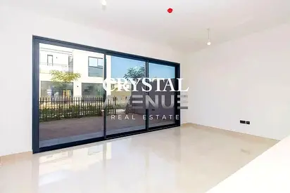 Exclusive | Pool View Unit | Spacious 2 Bedrooms + Maid's Room| Prime Island Living