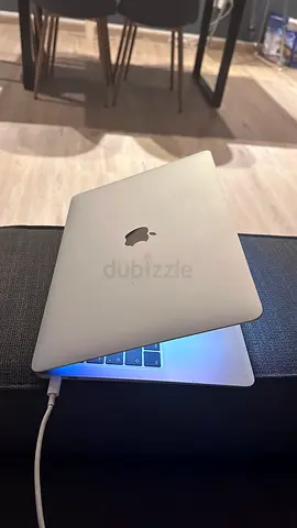 MacBook Air (Retina, 13-inch, 2019) Great Condition!